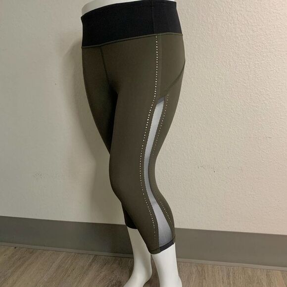 LULULEMON olive green cropped leggings  Sz 4 or s - Picture 1 of 9